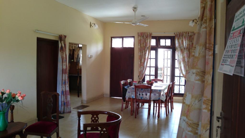 Tamarind Breeze Villa Бентота Екстериор снимка