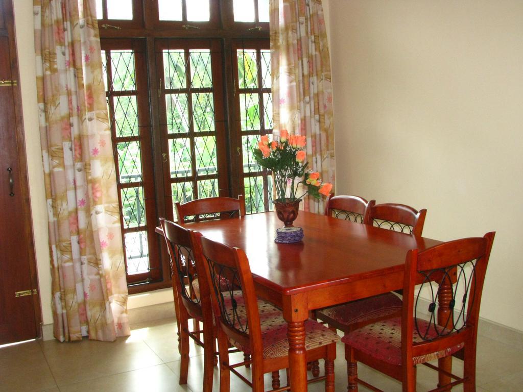 Tamarind Breeze Villa Бентота Екстериор снимка